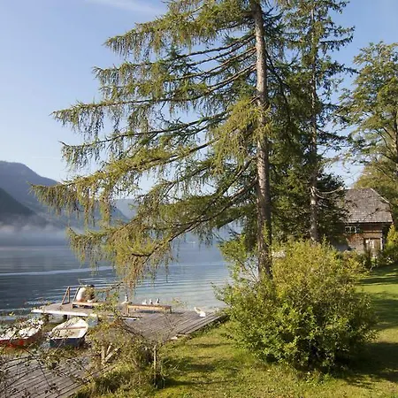 Exklusive Seeappartements Beim Elfenhaus Grundlsee