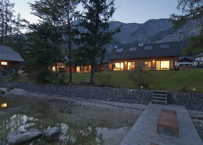 Exklusive Seeappartements Beim Elfenhaus Grundlsee